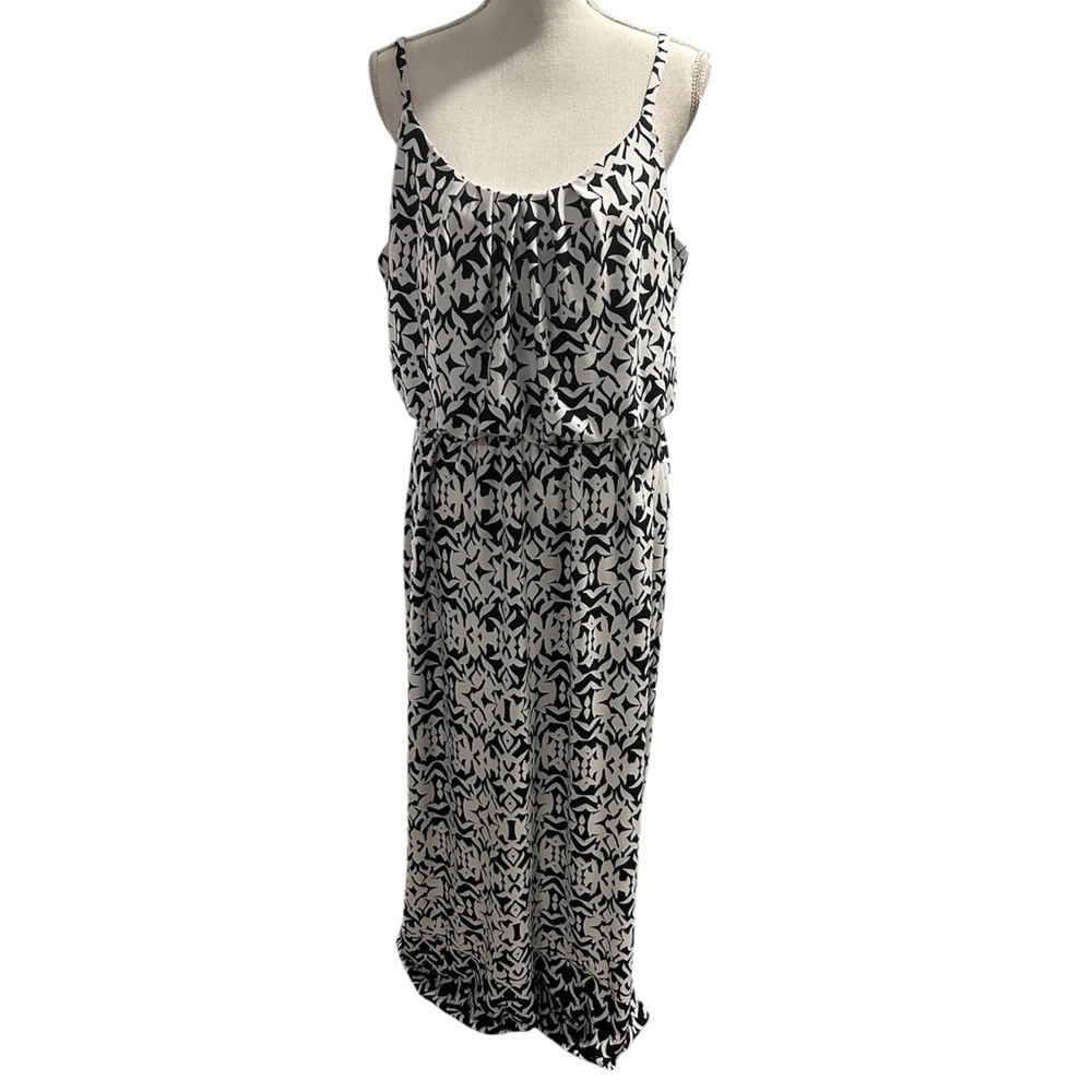 {AB Studio} Black & White Geometric Sleeveless Maxi Dress